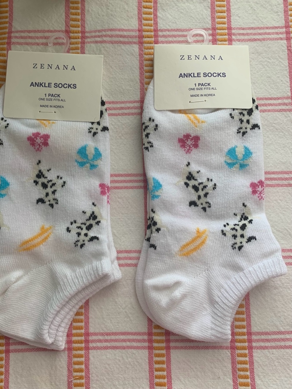 ZENANA Dalmatian Beach Fun Ankle Socks-White,Pink,Turquoise,Yellow-(2-Pair)- NWT